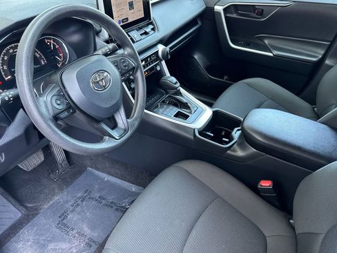 Certified 2024 Toyota RAV4 LE AWD/4WD image 9