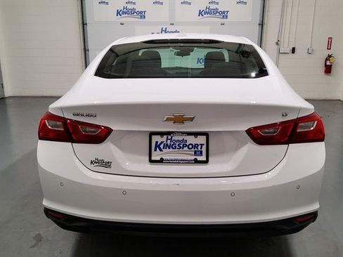 Used 2024 Chevrolet Malibu LT image 13