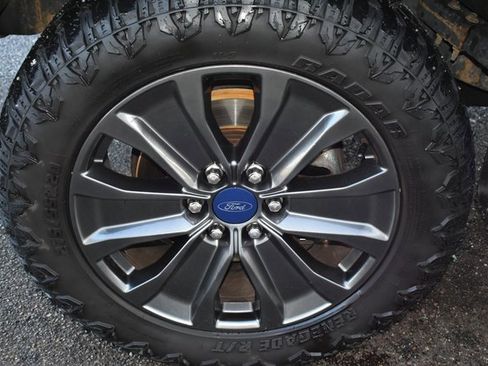 Used 2018 Ford F150 XLT w/ Equipment Group 302A Luxury image 51