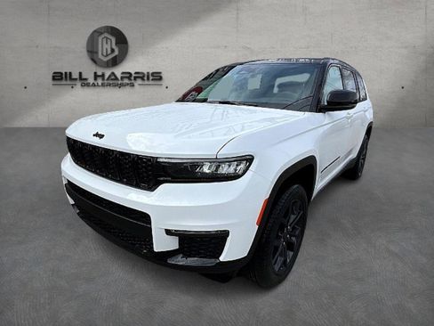 New 2025 Jeep Grand Cherokee L Limited image 1