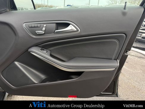 Used 2018 Mercedes-Benz GLA 250 4MATIC image 29