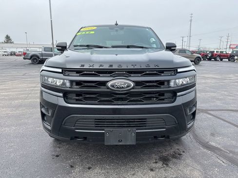 Used 2022 Ford Expedition Limited w/ Equipment Group 303A image 4