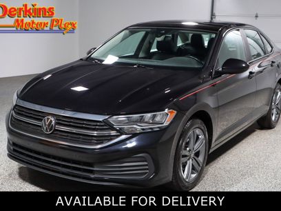 Used 2024 Volkswagen Jetta SE