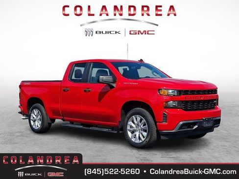 Used 2020 Chevrolet Silverado 1500 Custom w/ Custom Value Package AWD/4WD image 1