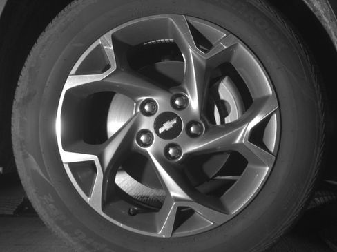 Used 2025 Chevrolet Trax LT w/ LT Convenience Package image 13