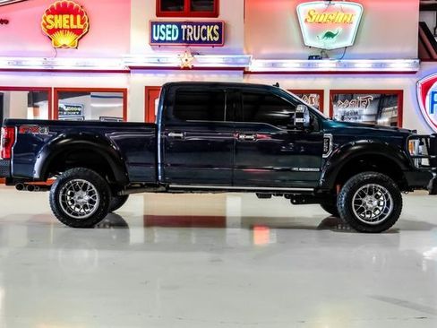 Used 2019 Ford F250 Platinum w/ Platinum Ultimate Package image 11