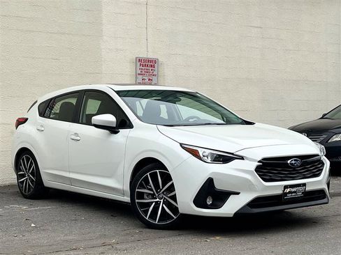 Used 2024 Subaru Impreza 2.0i Sport image 3