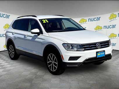 Used 2021 Volkswagen Tiguan SE