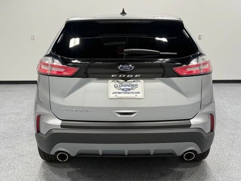 Used 2023 Ford Edge Titanium AWD/4WD image 7