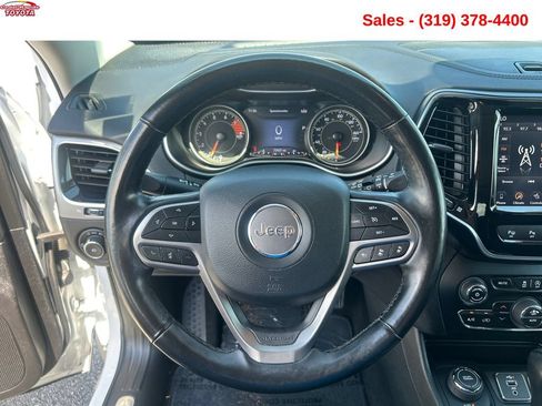 Used 2021 Jeep Cherokee Limited w/ Elite Package AWD/4WD image 13