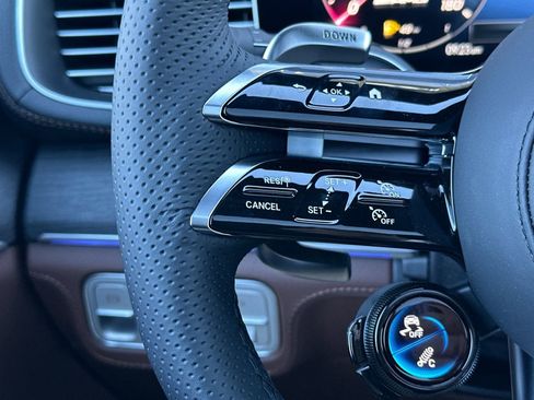 New 2026 Mercedes-Benz GLE 53 AMG 4MATIC image 27