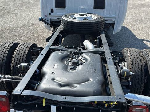 New 2026 RAM 4500 Tradesman image 11