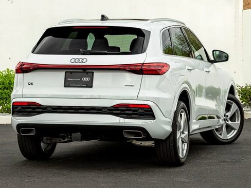 Certified 2025 Audi Q5 Premium Plus w/ Premium Plus AWD/4WD image 6