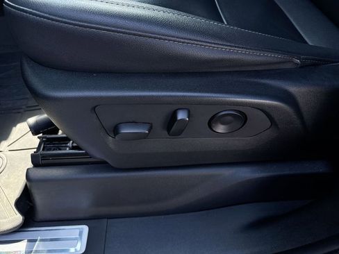 Used 2023 Chevrolet Silverado 1500 RST w/ Convenience Package II image 14