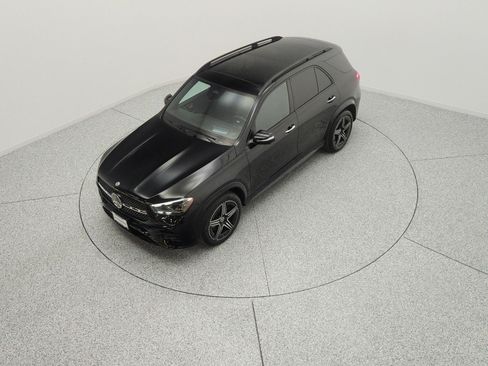 Certified 2025 Mercedes-Benz GLE 450 4MATIC image 9