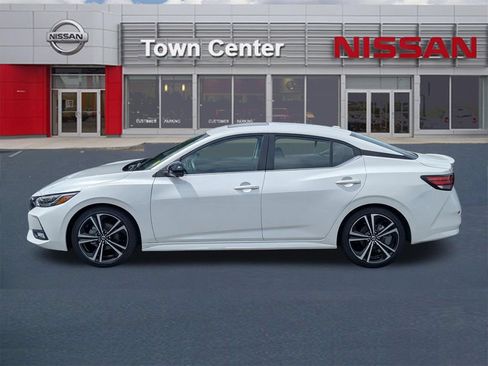Certified 2023 Nissan Sentra SR w/ SR Premium Package FWD image 4