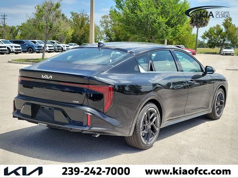 New 2026 Kia K4 GT-Line image 6
