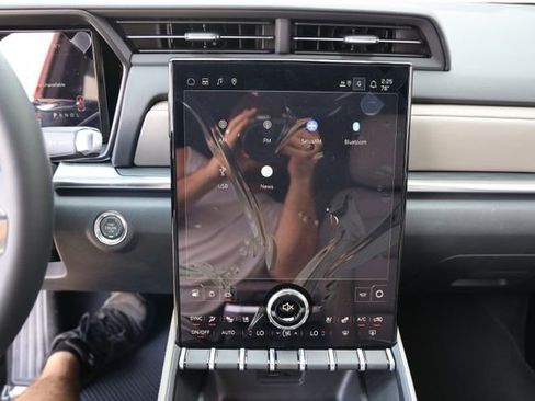 New 2026 GMC Terrain Elevation w/ Elevation Premium Package FWD image 19