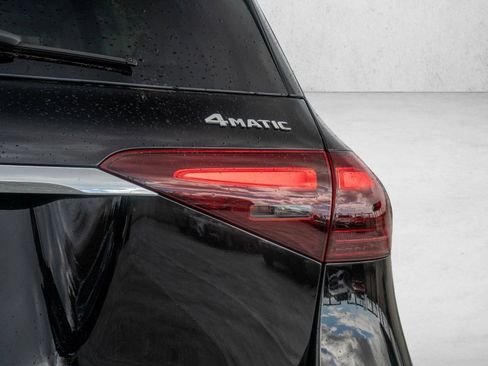 New 2026 Mercedes-Benz GLE 450 4MATIC image 9