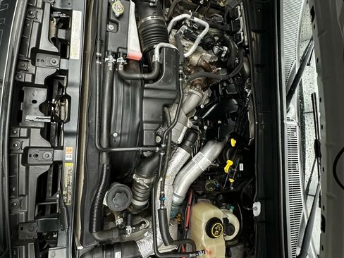 Used 2016 Ford F350 Lariat w/ Lariat Interior Package image 46