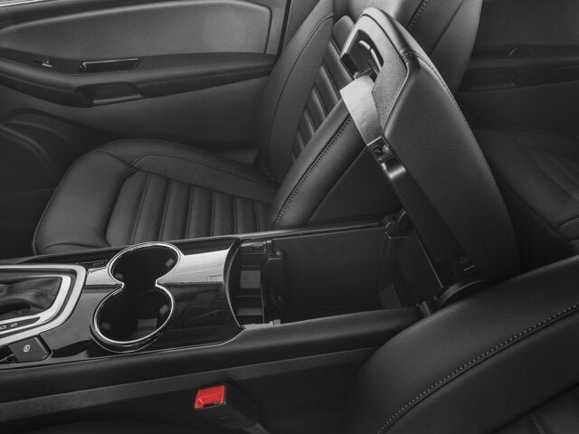 Used 2016 Ford Edge Titanium w/ Technology Package FWD image 32