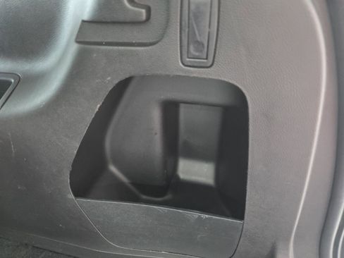 Used 2024 Ford Edge SEL image 16