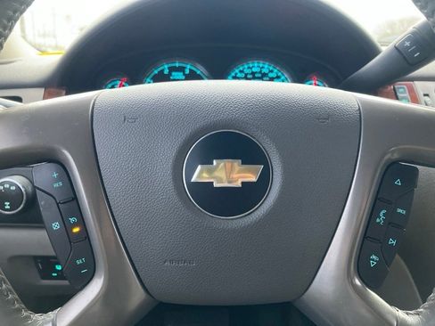 Used 2014 Chevrolet Silverado 2500 LTZ w/ LTZ Plus Package image 18