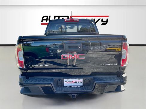 Used 2020 GMC Canyon Denali image 6