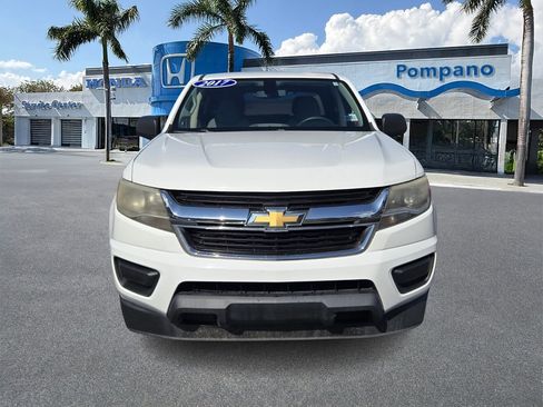 Used 2017 Chevrolet Colorado W/T image 2