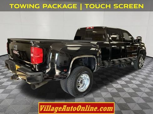 Used 2018 GMC Sierra 3500 Denali w/ Duramax Plus Package AWD/4WD image 4