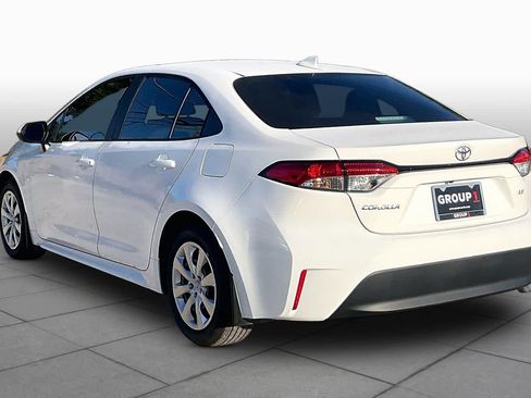 Used 2026 Toyota Corolla LE FWD image 12