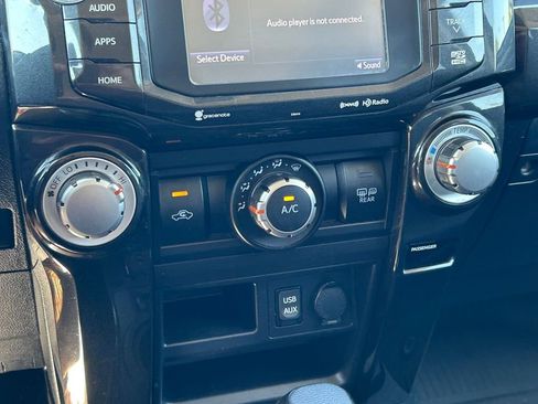Used 2019 Toyota 4Runner TRD Off-Road Premium AWD/4WD image 34