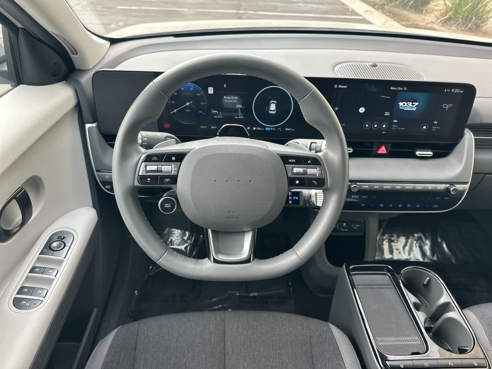 Used 2025 Hyundai Ioniq 5 SE RWD image 15