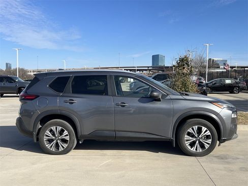 Certified 2023 Nissan Rogue SV w/ SV Premium Package image 3