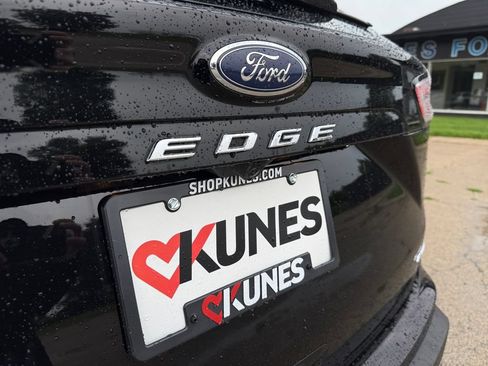 Used 2024 Ford Edge SEL AWD/4WD image 44