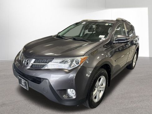Used 2014 Toyota RAV4 XLE AWD/4WD image 30