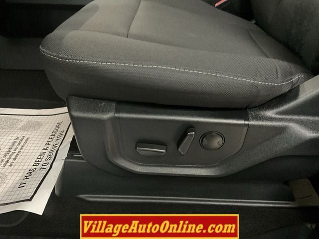 Used 2020 Ford F150 XLT w/ Equipment Group 302A Luxury AWD/4WD image 15