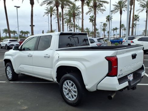 Certified 2025 Toyota Tacoma SR5 image 6