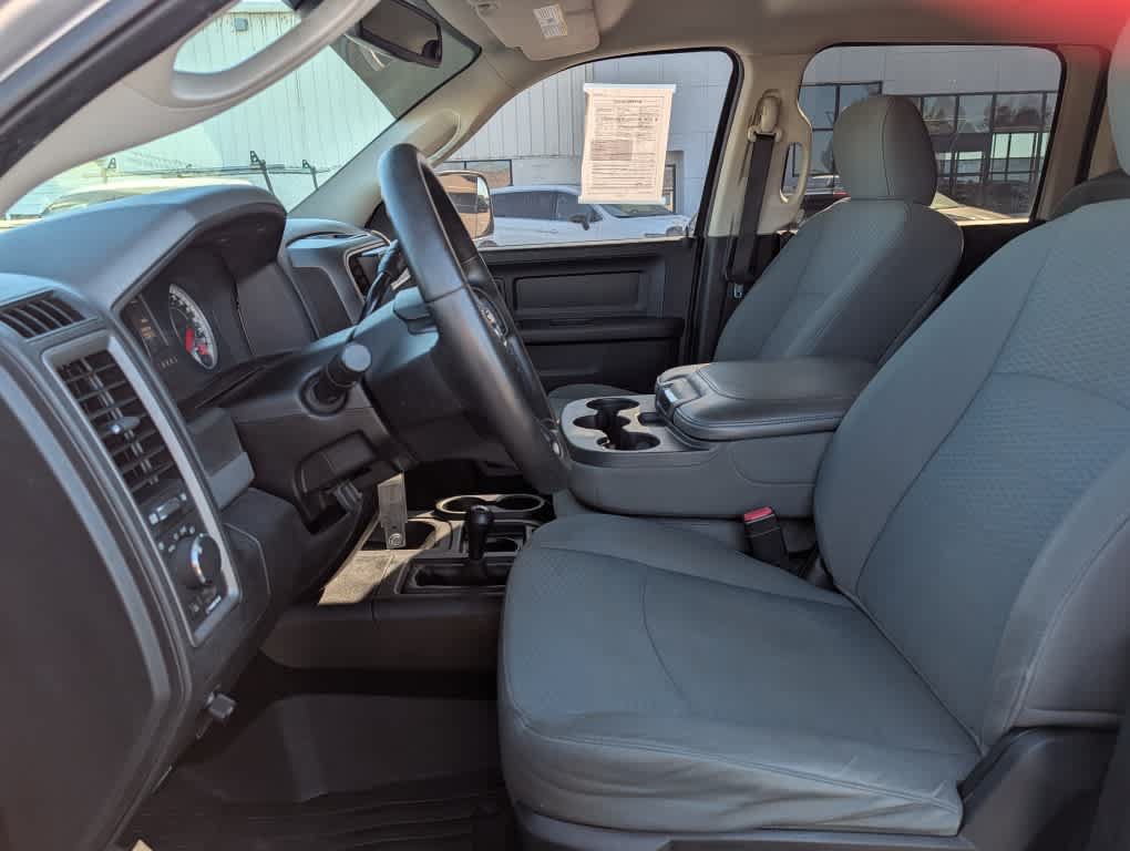 Used 2013 RAM 2500 Tradesman w/ Chrome Appearance Group AWD/4WD image 30