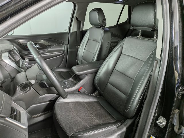 Used 2023 GMC Terrain SLT AWD/4WD image 10