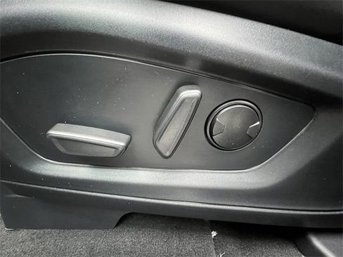 New 2026 Ford Explorer Active w/ Active Comfort Package image 13