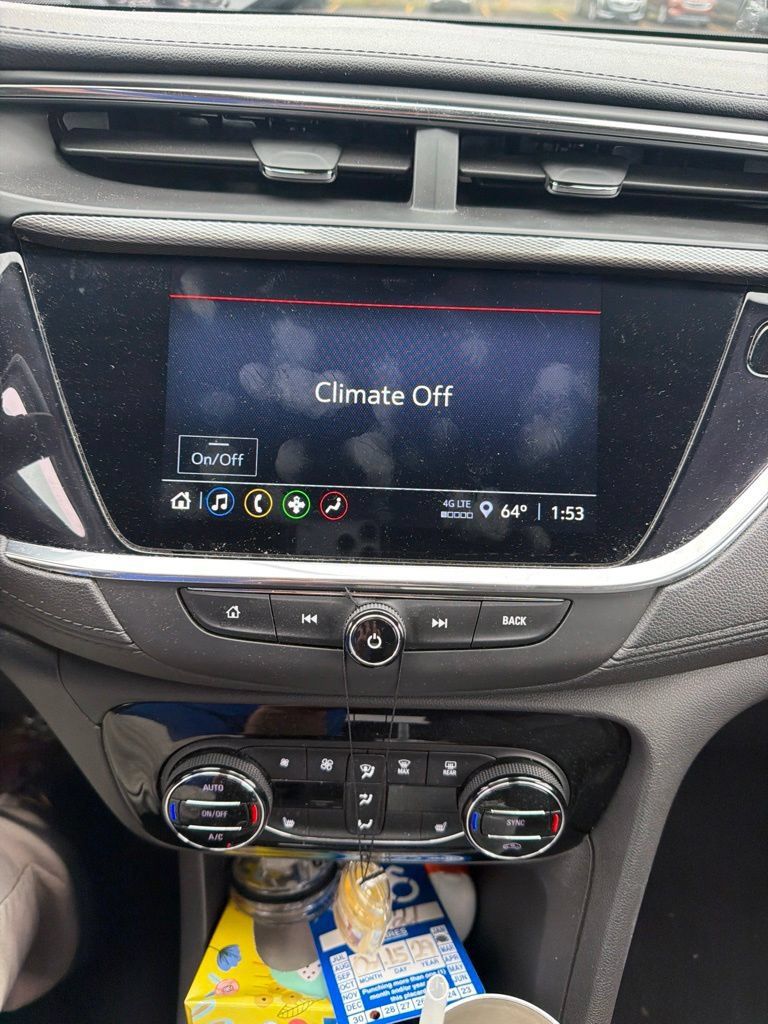 Used 2023 Buick Encore GX Select w/ Sport Touring Package FWD image 2