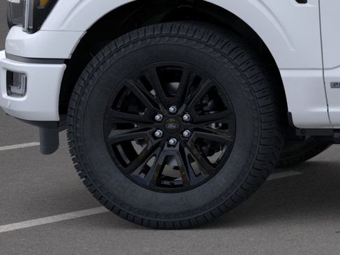 New 2025 Ford F150 Platinum w/ FX4 Off-Road Package image 19