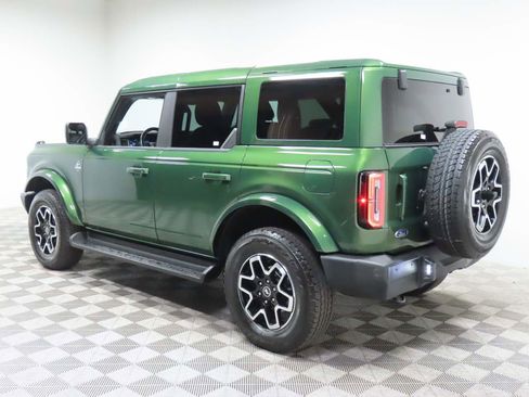 Used 2025 Ford Bronco Outer Banks AWD/4WD image 3