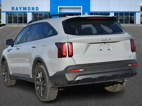 Used 2023 Kia Sorento X-Line EX image 5