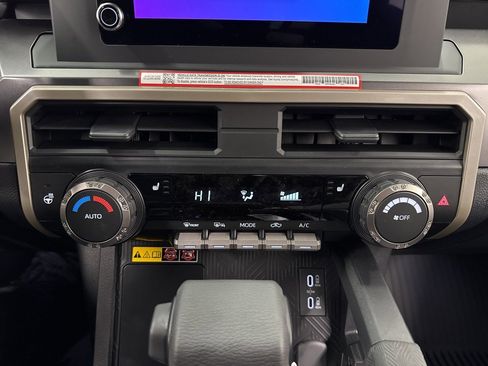 New 2025 Toyota Tacoma TRD Off-Road image 25