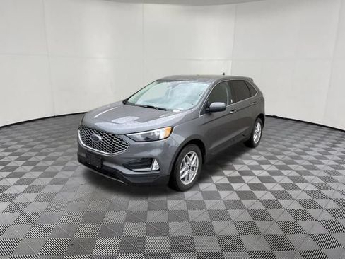 Used 2023 Ford Edge SEL w/ Convenience Package AWD/4WD image 11