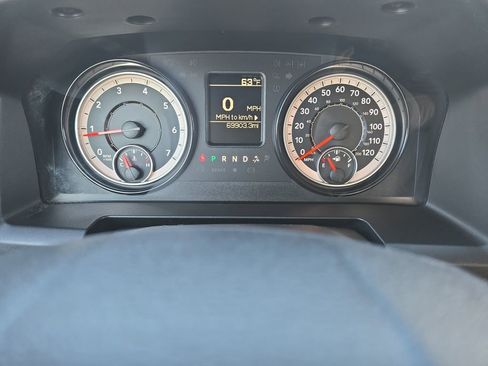 Used 2019 RAM 1500 Express image 20