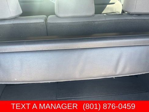 Used 2025 Toyota RAV4 XLE AWD/4WD image 10