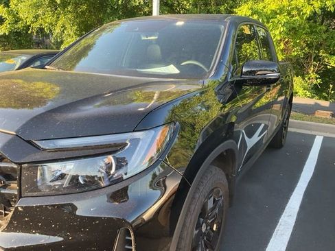 Used 2026 Honda Ridgeline Black Edition image 12